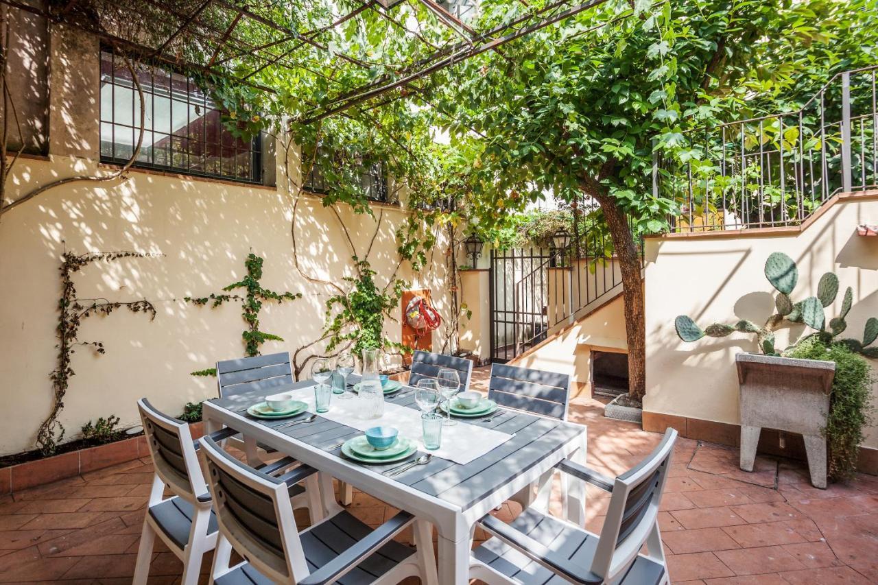 Santa Reparata Apartment With Patio And Terrace Florenz Exterior foto